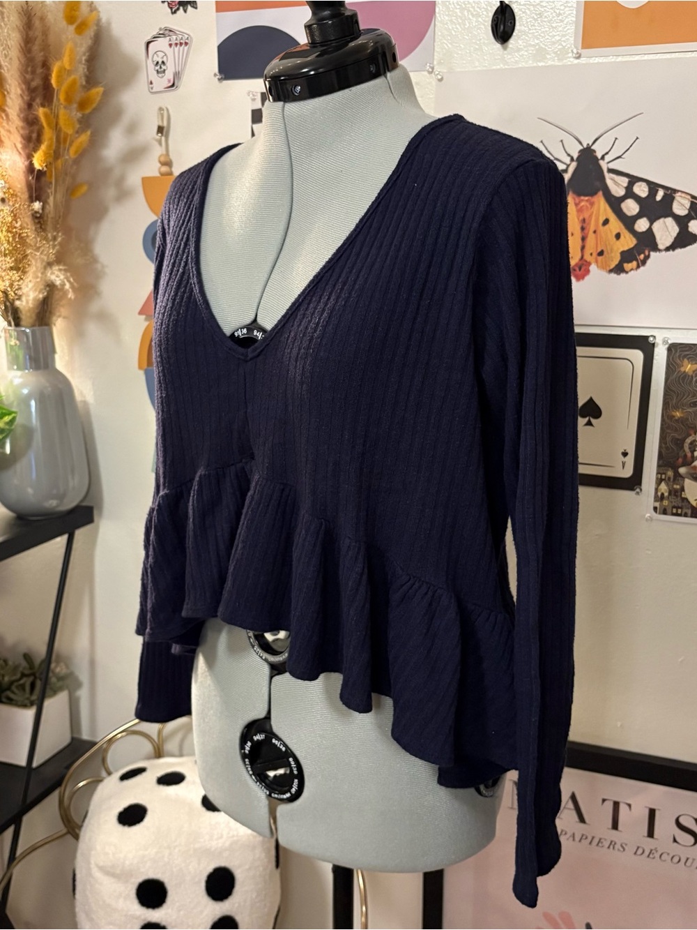 Altar’d State Navy Ribbed Ruffle Peplum Top Size M - Picture 2 of 6